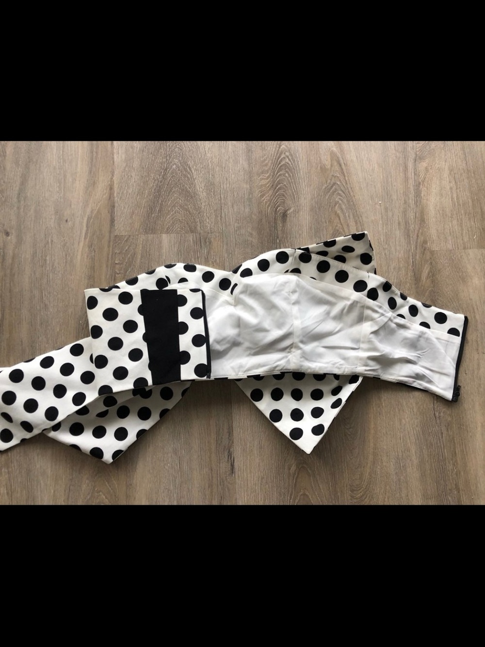 Black White Polka Dot Two Piece Set | Strapless Bow Top & Mini Skirt | Size S - Picture 8 of 10